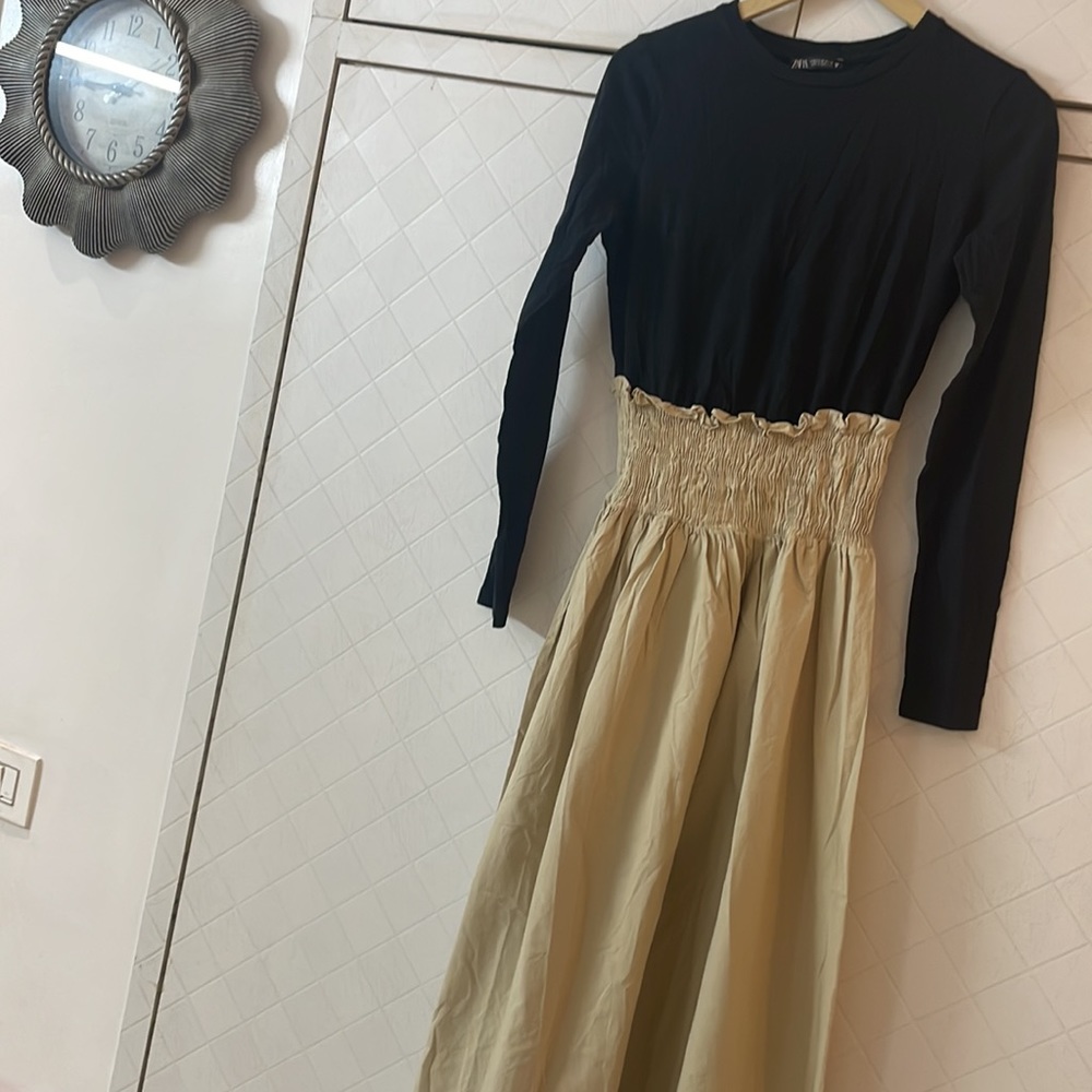 MIDI dress - Picture 3 of 5